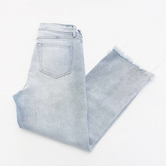 Sincerely Jules High Rise Button Down Light Wash Denim Jeans SZ27 - Picture 3 of 7